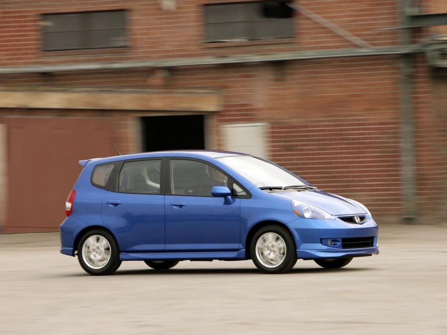  Honda Fit Sport 2006 года  (US) (фото 15 из 118)